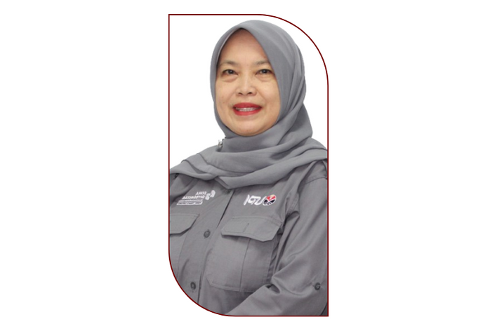 Dr. Yeni Yuniarti, M.Pd